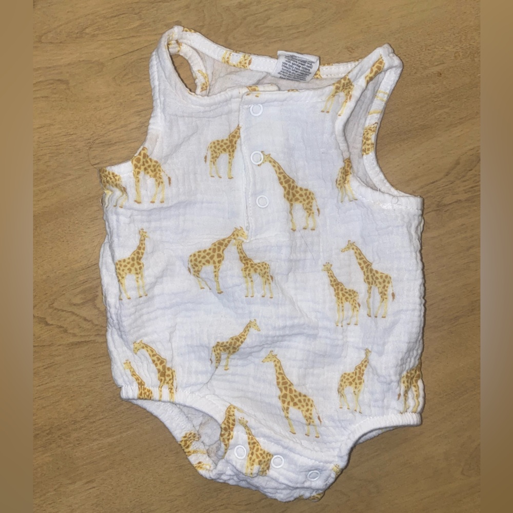 starting out newborn muslin romper